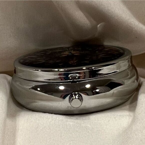 Whimsical Peacock Travel Pill Box 3 Compartment Medicine Metal Pill Case NEW - Picture 3 of 5